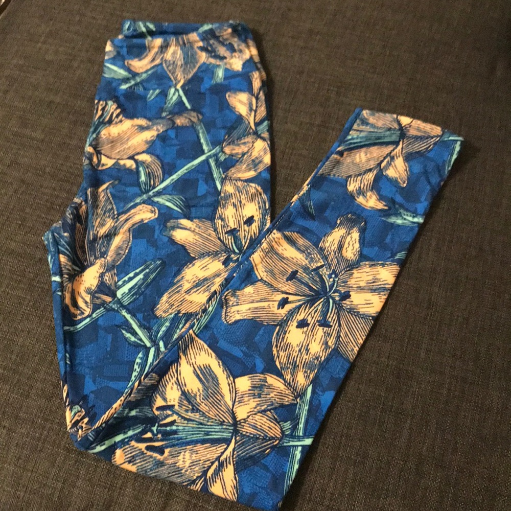 NWOT OS LuLaRoe leggings